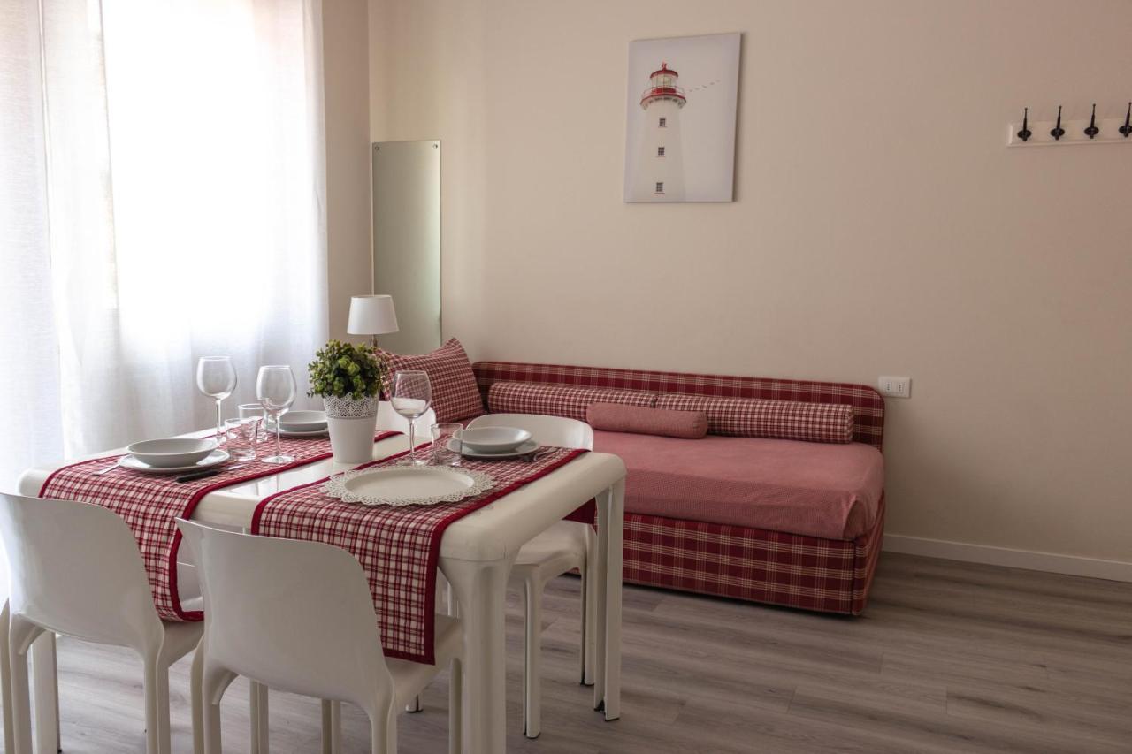 Monica Appartamenti Sirmione Luaran gambar