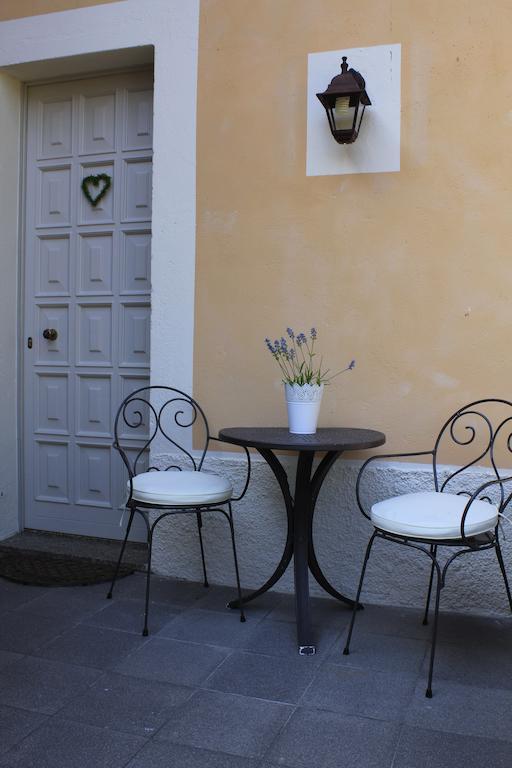 Monica Appartamenti Sirmione Luaran gambar